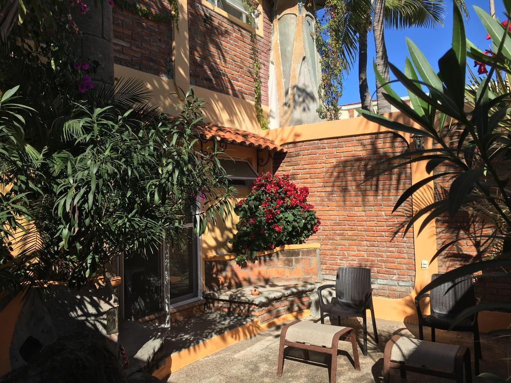 El Sol La Vida Beach Front B/B Adults Only Mazatlán Exterior foto
