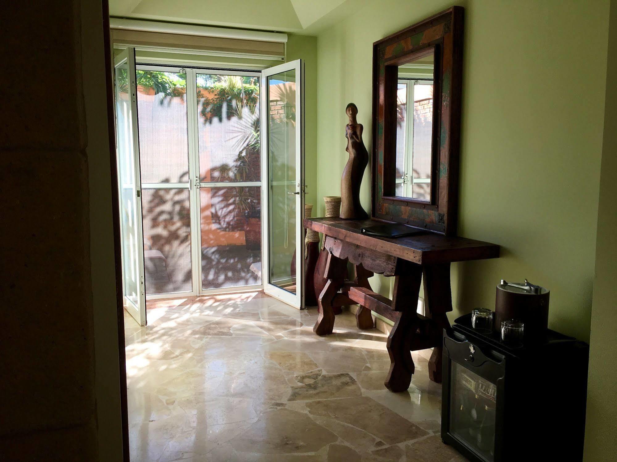 El Sol La Vida Beach Front B/B Adults Only Mazatlán Exterior foto