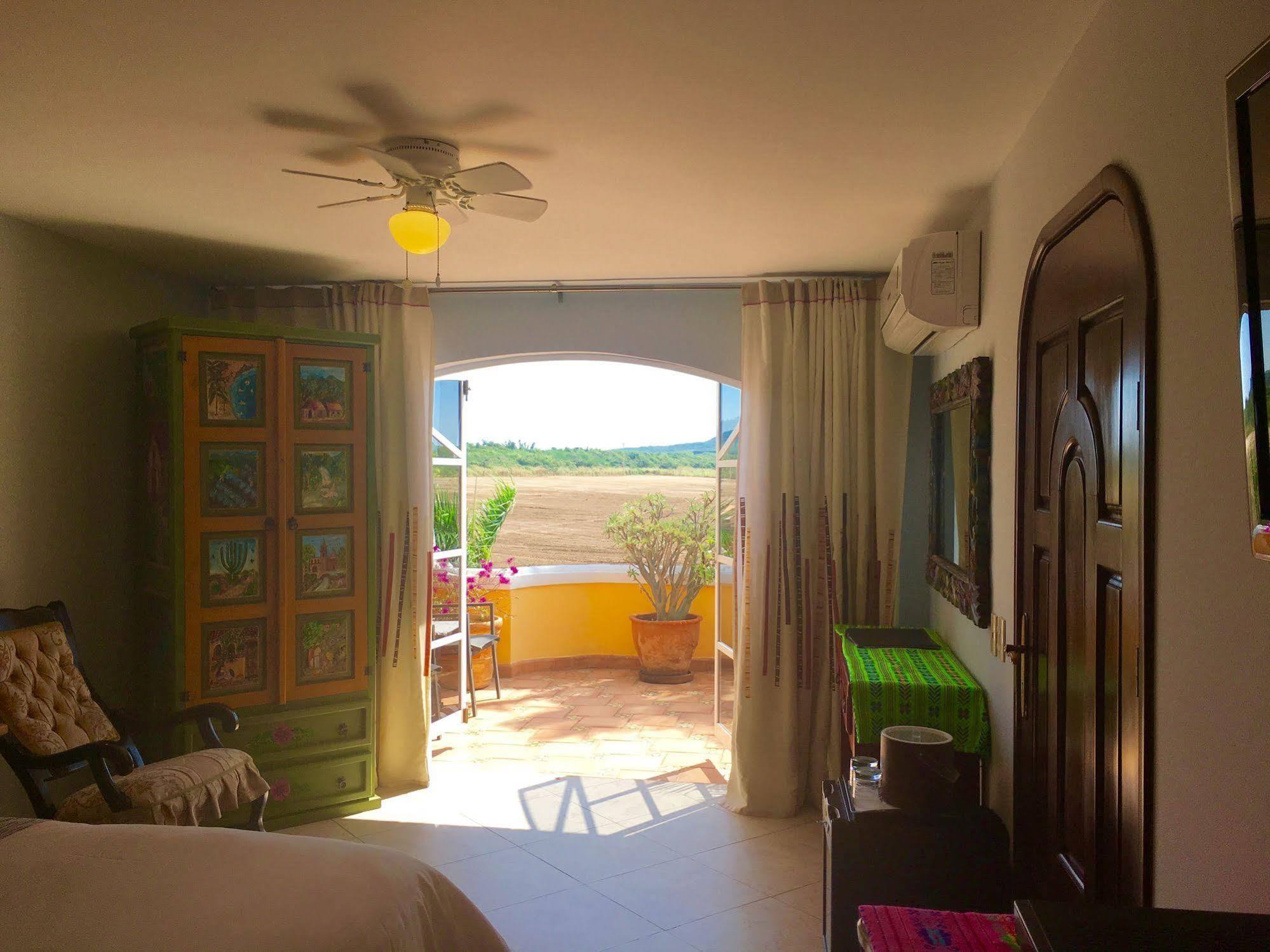 El Sol La Vida Beach Front B/B Adults Only Mazatlán Exterior foto